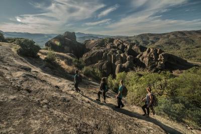 Tour de senderismo Meteora: recogida opcional en Kalambaka, Trika
