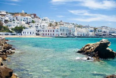 Traslado privado desde Platis Gialos al aeropuerto de Mykonos (JM Traslado privado desde Platis Gialos al aeropuerto de Mykonos (JM