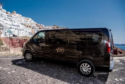Traslado privado a través de Lux 8seats Minivan - Santorini Port  Traslado privado a través de Lux 8seats Minivan - Santorini Port