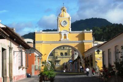 Recorrido por la ciudad en Antigua Guatemala Recorrido por la ciudad en Antigua Guatemala