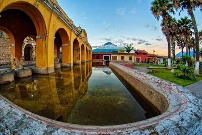 Recorrido de un día completo: Antigua colonial, fábrica de jade y Recorrido de un día completo: Antigua colonial, fábrica de jade y
