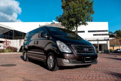 Servicio de Transporte Privado a Antigua Guatemala en Minibus con Servicio de Transporte Privado a Antigua Guatemala en Minibus con