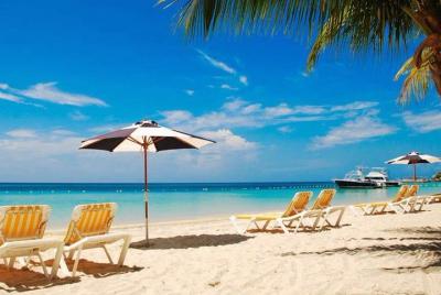 Excursión a Tabyana Beach, West Bay en Roatán 
