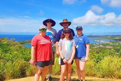 AJ's Sloth & Monkeys Excursión familiar, City Tour y traslado pri