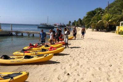 Aventuras en kayak y snorkel en el West End