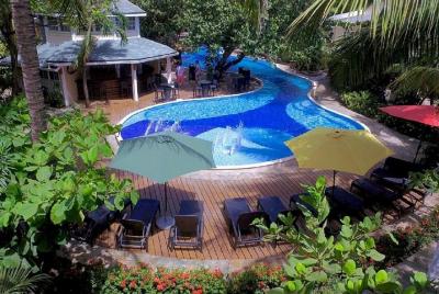 Pase de un día - Paradise Beach Hotel