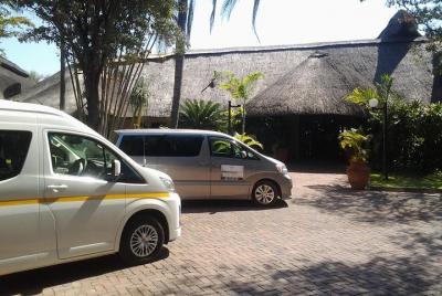 Traslados en el aeropuerto de Chobe Kasane a Victoria Falls Lodge