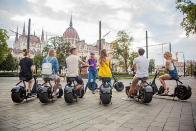 Visitas guiadas en Budapest en e-Scooter