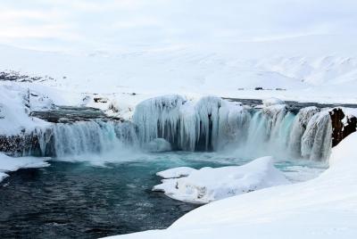 Excursión para grupos pequeños al lago Mývatn desde Akureyri