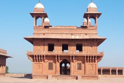 Tour privado de medio día por Fatehpur Sikri
