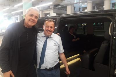 Salida hacia el aeropuerto de Estambul Traslado privado