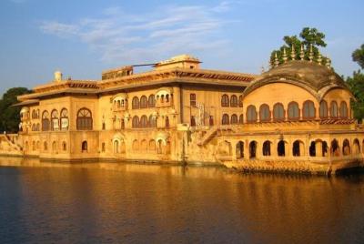 Entradas electrónicas sin colas de Deeg Bhawan con guía