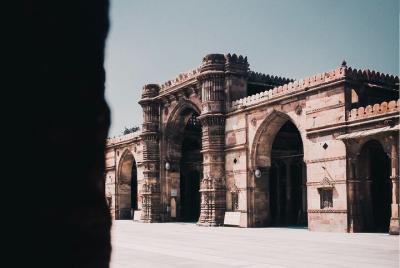 Explore lo mejor de Ahmedabad en coche (visita guiada de día comp Explore lo mejor de Ahmedabad en coche (visita guiada de día comp