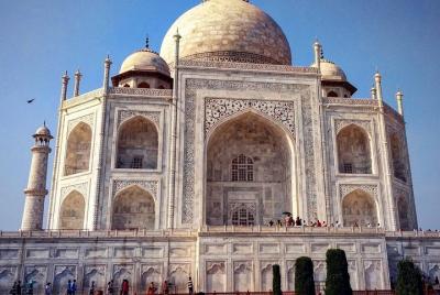 Cuevas de Ellora + visita turística de un día