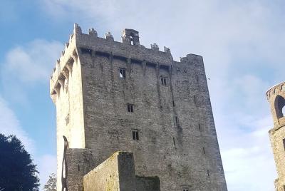 Tour privado de día completo por el castillo de Blarney, la ciuda