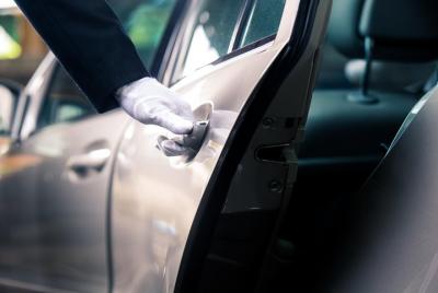 Traslado privado de salida desde el hotel de la ciudad al aeropue