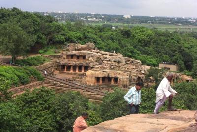Excursión privada a Khandagiri y Udayagiri desde Bhubaneswar