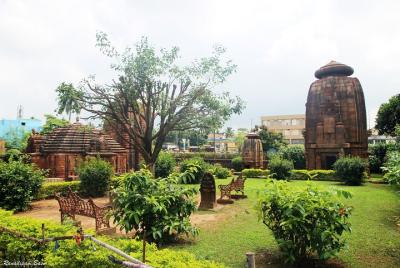 Lo mejor de Bhubaneswar (visita guiada de medio día en coche)