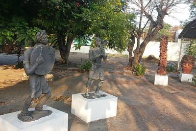 Viaje para visitar la Galería de Arte Kasthuri Sreenivasan y el Museo Textil en Coimbatore Viaje para visitar la Galería de Arte Kasthuri Sreenivasan y el Museo Textil en Coimbatore