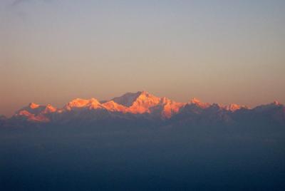 Traslado privado de los hoteles de Darjeeling al aeropuerto de Bagdogra IXB Drop Traslado privado de los hoteles de Darjeeling al aeropuerto de Bagdogra IXB Drop