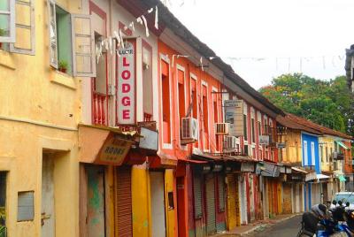 Explora la colonia latina en Goa a pie