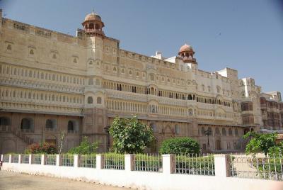 Suelta la ciudad de Bikaner con el fuerte de Junagarh y el templo