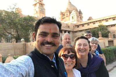 Tour privado por la ciudad azul de Jodhpur con recogida y regreso