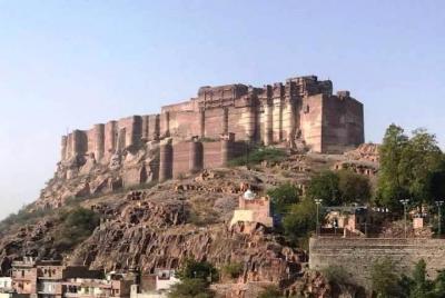 Jodhpur a Bikaner a través de la transferencia privada de una vía