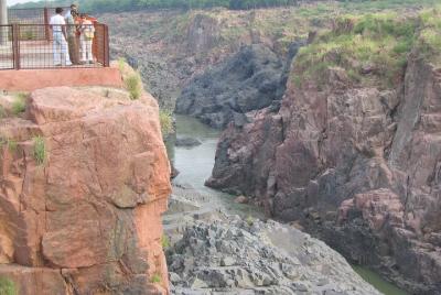 Descubra la cascada Raneh desde Khajuraho (visita turística guiad