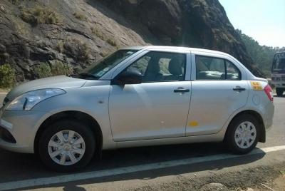 Coche privado con conductor para Kerala Tour desde Cochin