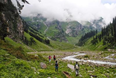 Hampta Pass Trek - 4 días (salidas grupales) Hampta Pass Trek - 4 días (salidas grupales)