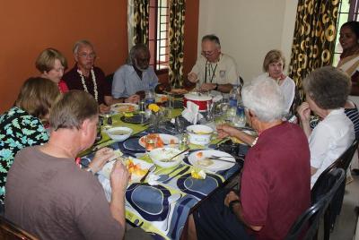 Munnar - Spice Walk, Cooking Demo seguido de una cena con una fam