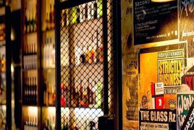 Visita los mejores pubs de Delhi - Connaught Place Special