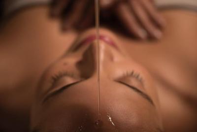 Masaje abyanga ayuverda