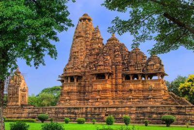 Excursión privada de un día a Khajuraho desde Orchha Excursión privada de un día a Khajuraho desde Orchha
