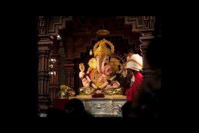 Experimente la historia de Lord Ganesha en Pune con un recorrido a pie único local Experimente la historia de Lord Ganesha en Pune con un recorrido a pie único local