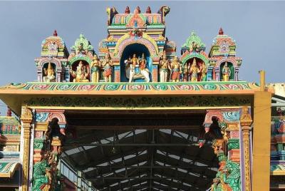 Tour de peregrinación sagrada - Templos de Saturno y Juiter de Na