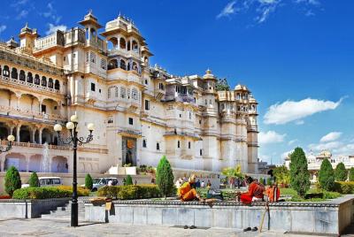 Tour privado a Udaipur con automóvil privado