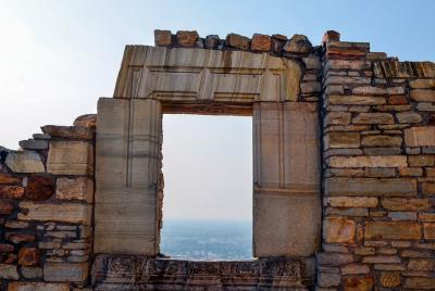 Suelta Pushkar con el fuerte de Chittorgarh desde Udaipur