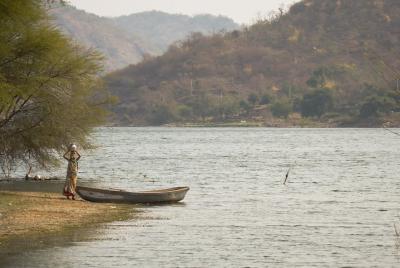Visita el lago Jaisamand desde Udaipur: un recorrido privado guia