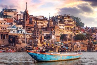 Excursión de un día a Varanasi: una experiencia guiada Excursión de un día a Varanasi: una experiencia guiada
