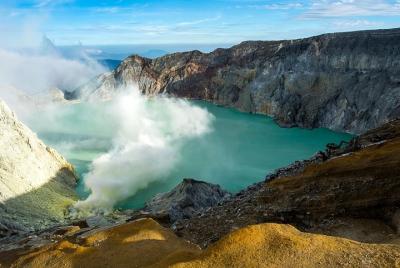 Blue Fire Ijen Crater (2 días)