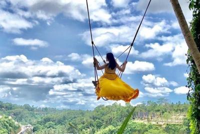Ubud Hype: Jungle Swing, Bird Nest, Ayung River Rafting con trans