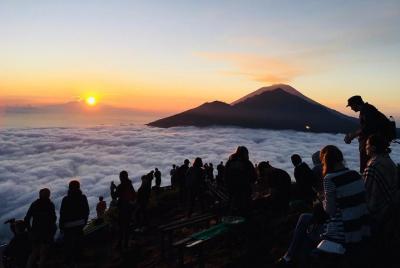 Monte Batur Sunrise Trekking y plantación de café