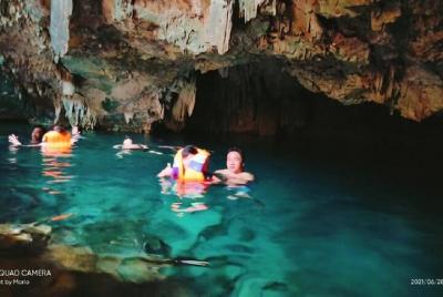Rangko Cave, Batu Cermin Cave y Amelia Sea View Hill Labuan Bajo Tour Rangko Cave, Batu Cermin Cave y Amelia Sea View Hill Labuan Bajo Tour