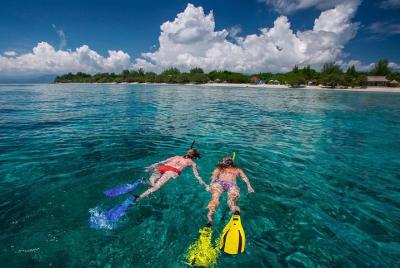 Las pequeñas islas vírgenes de Gili frente a Lombok