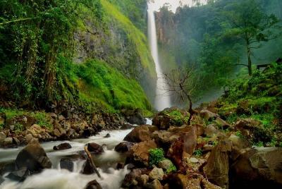 Explora las tierras altas de Malino