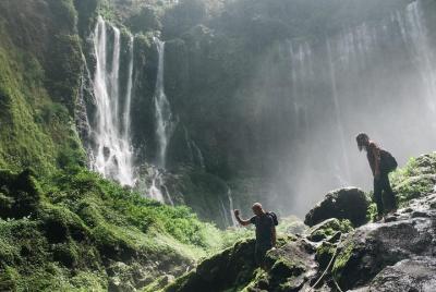 La cascada colorida de Tumpak Sewu y el pueblo colorido de Jodipa