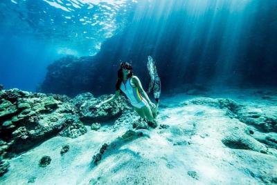 El buceo de tres puntos en la isla de Bunaken incluye almuerzo y 