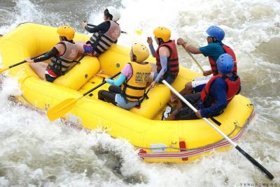 Todo incluido: Rafting en el río Ubud con almuerzo y traslados Todo incluido: Rafting en el río Ubud con almuerzo y traslados